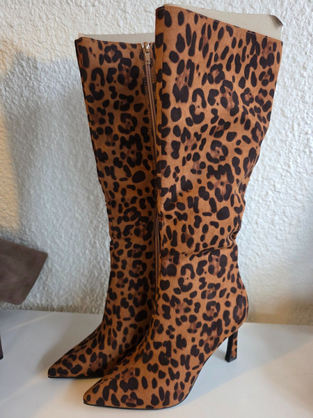 Leopard high boots