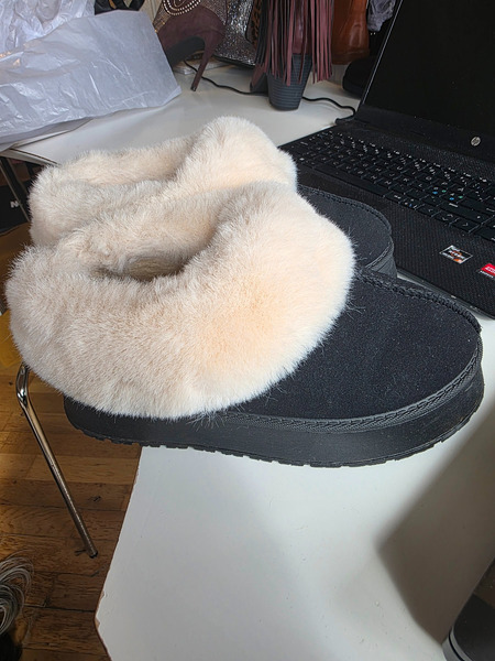 Stylish winter boots with a soft suede-like exterior