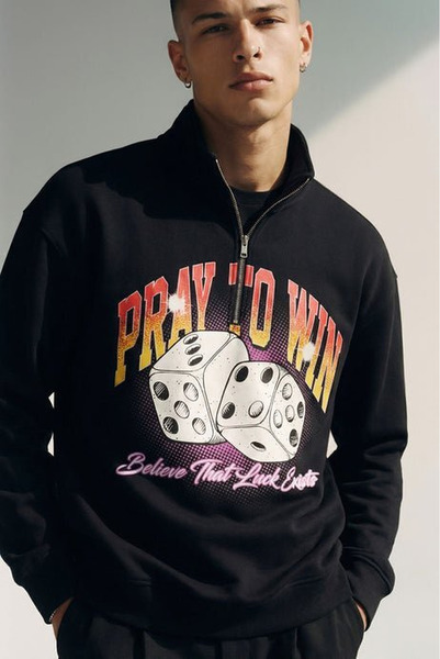 Sweatshirt Pray to Win new