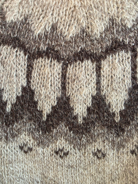 Farmers Market (Iceland). Lightweight wool sweater - 3