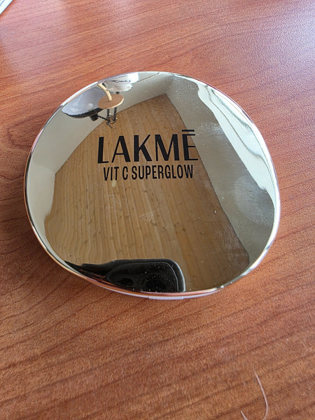 Сияющая компактная пудра LAKMÉ с витамином С - 7