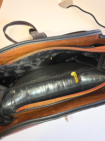 Small beautiful handbag light brown - 6