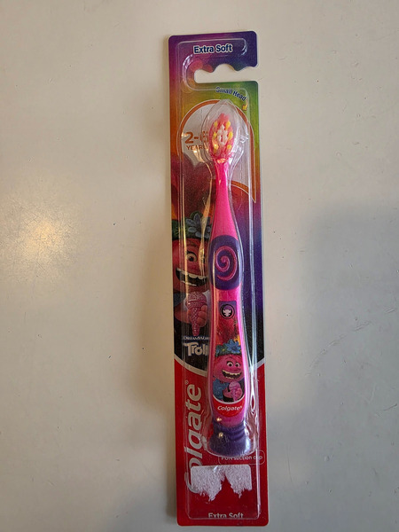 Nýr Colgate Trolls barnatannbursti