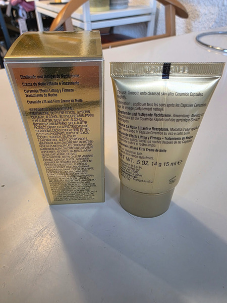Elizabeth Arden Ceramide Lift and Firm næturkrem 15 ml - 2