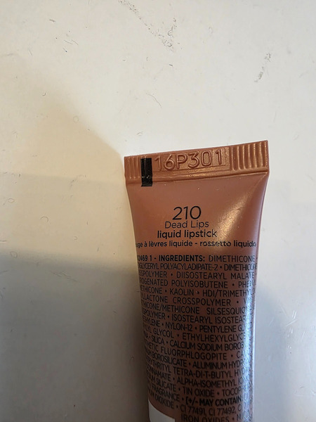 L’Oréal Paris Lip Paint Matte — матовая жидкая помада 8 мл - 3