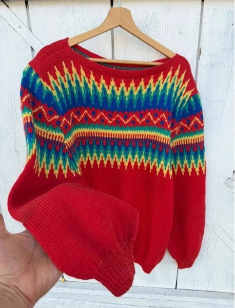 Skandynawski sweter wełniany