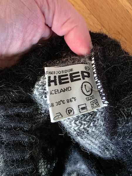 Authentic Icelandic Lopapeysa – pure wool, size L - 8