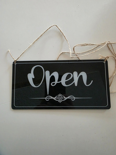 Open / Closed Hanging Sign – Double Sided