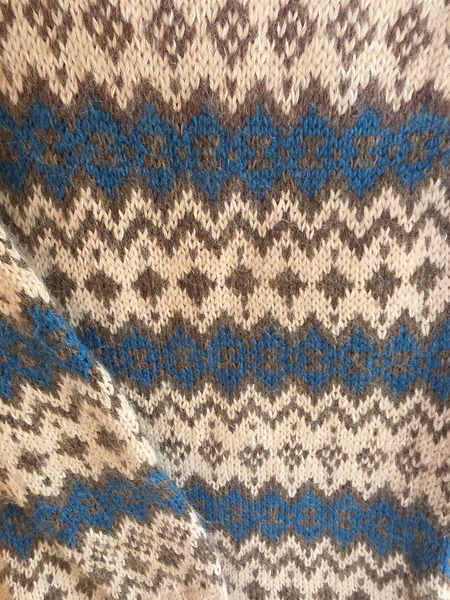 Beautiful vintage Scandinavian-style sweater - 2