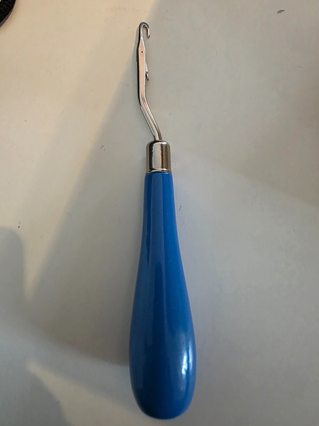 LEITHEN latch hook tool with ergonomic handle
