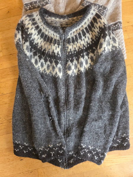 Icelandic wool lopapeysa for a very low price