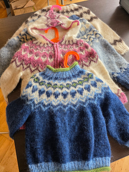 Mjúk handgerð íslensk ullarpeysa - 2