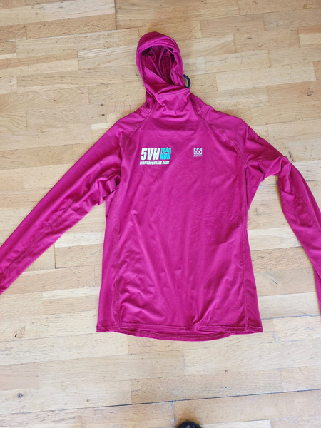 66°North 5VH Trail Run Fimmvörðuháls 2022 Pink Sports Hoodie - 4
