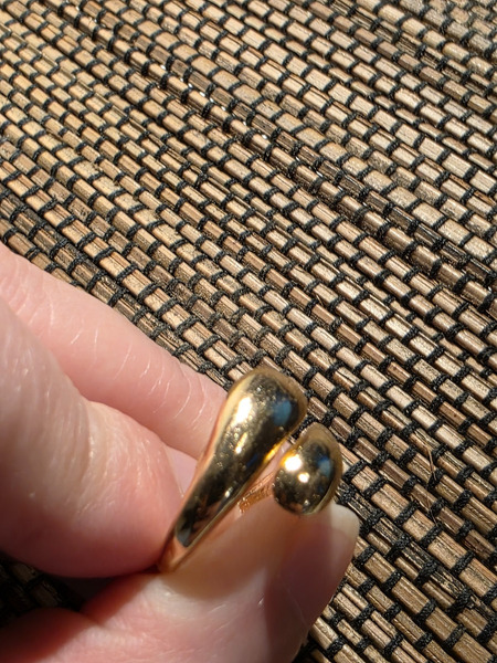 Adjustable gold-tone ring - 2