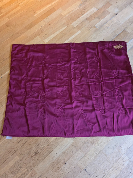 WENSLI Burgundy Satin Decorative Textile Panel 90x120 cm - 4