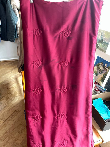 WENSLI Burgundy Satin Decorative Textile Panel 90x120 cm