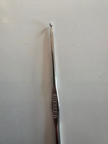 Vintage Metal Crochet Hook Size 5 – Made in England