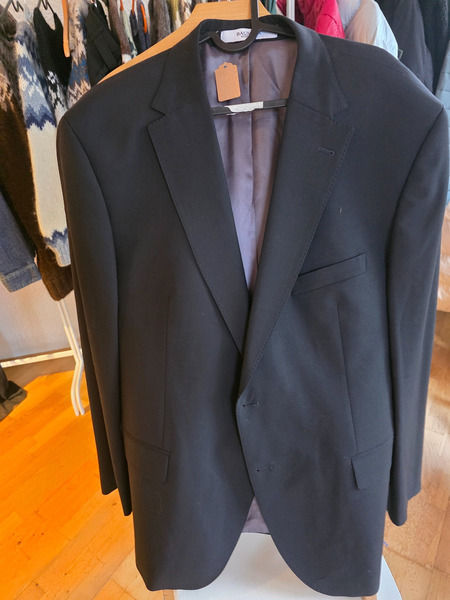 Baumler Modern Fit Black Blazer / Suit Jacket – Elegant Classic Style