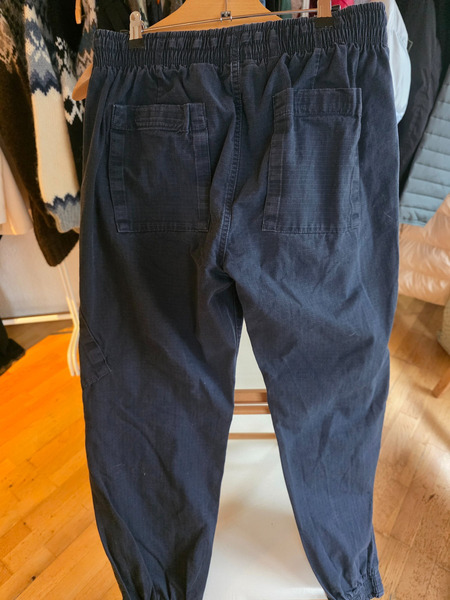 Women’s Timberland Navy Cargo Jogger Pants L - 3