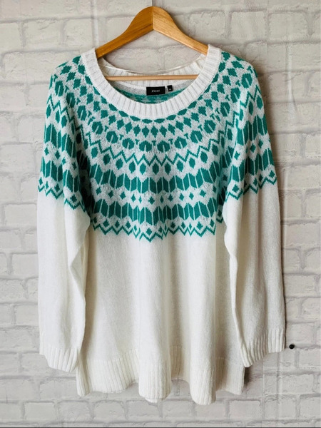 Beautiful thin wool and alpaca sweater Zizzi. Size XXL/3Xl