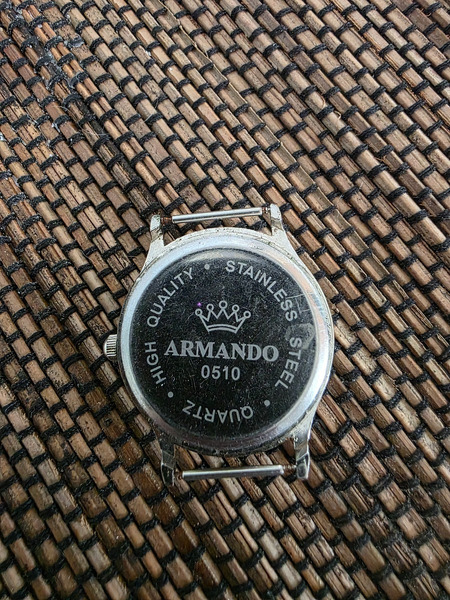 Vintage Armando Quartz úr frá 1990 – minimalistískt retro útlit - 3