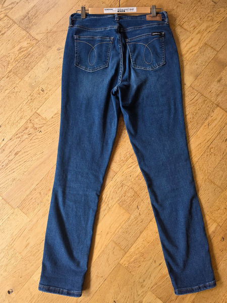 Calvin Klein High Rise Skinny Jeans – Size M - 2