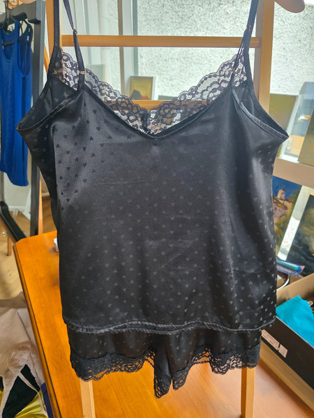 Black Satin Style Pajama Set with Lace M/L - 6
