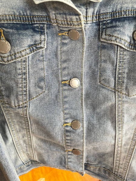 SHEIN Cropped Denim Jacket Size S - 3