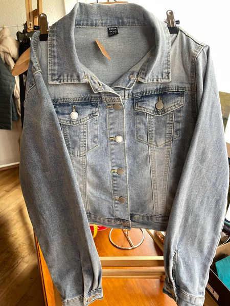 SHEIN Cropped Denim Jacket Size S - 4
