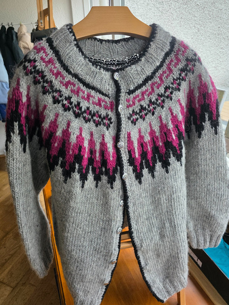 Beautiful Lopapeysa L/Xl