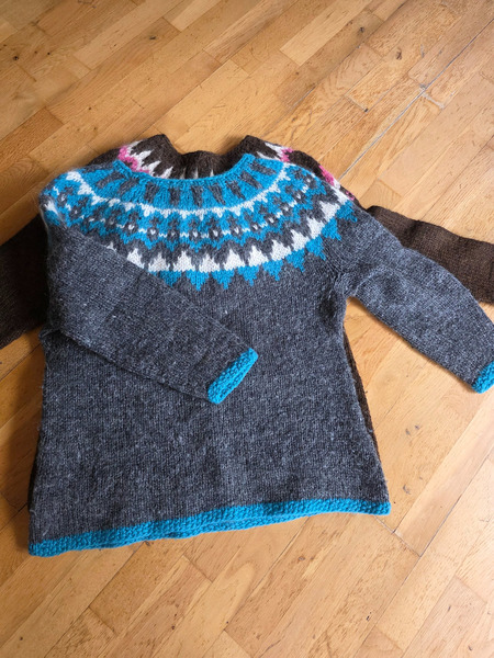 Authentic lopapeysa from Iceland