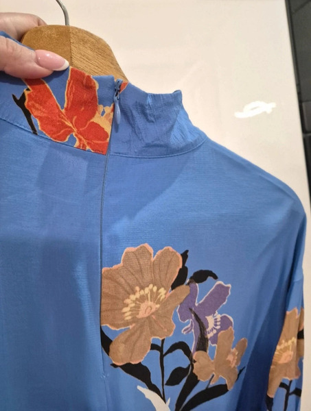 H&M Blue Floral Viscose Blouse - 2
