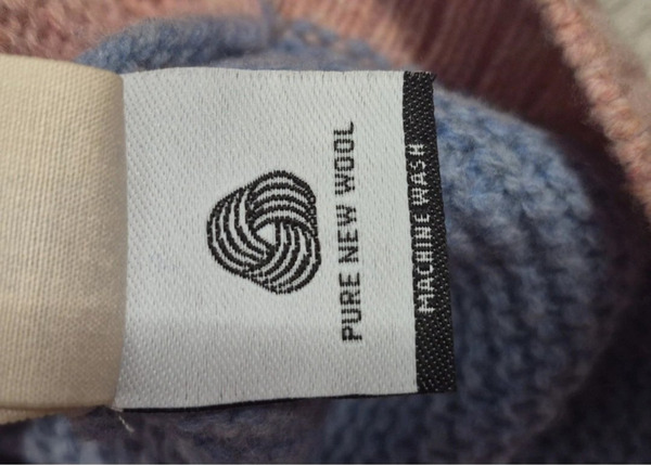WoolOvers Pure New Wool Sweater – Size S/M Oversized - 6