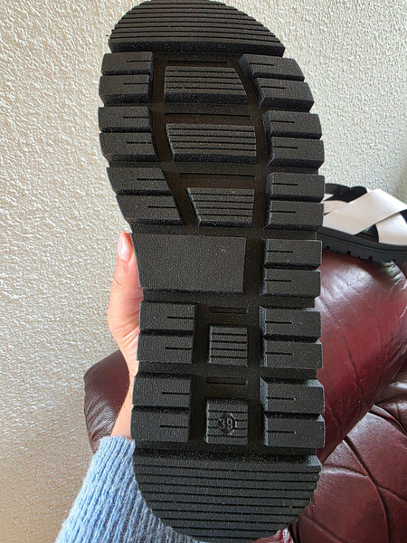 SIXMIX Chunky Platform Sandals – Size 39 - 5