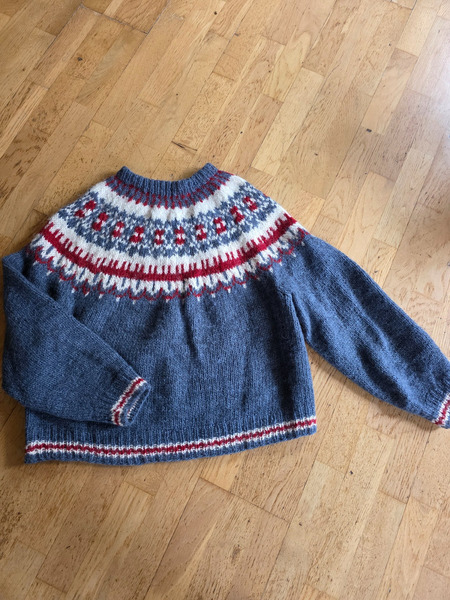 Handknitted Icelandic Lopapeysa – M/L - 2