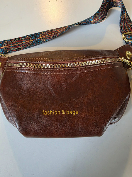 Brown Crossbody Bag – Spacious & Stylish - 2
