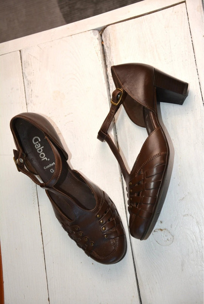 Gabor Leather T-Bar Mary Jane Sandals – Size 40 - 4
