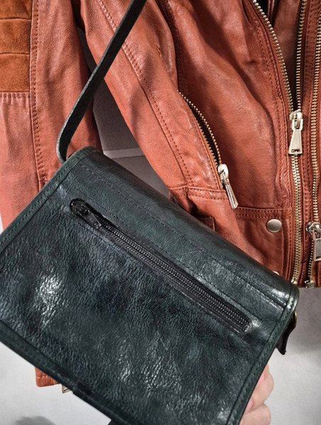 La Donna leðurtaska – klassísk crossbody taska - 8