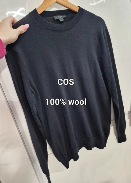 COS 100% Wool Sweater – Size M/L