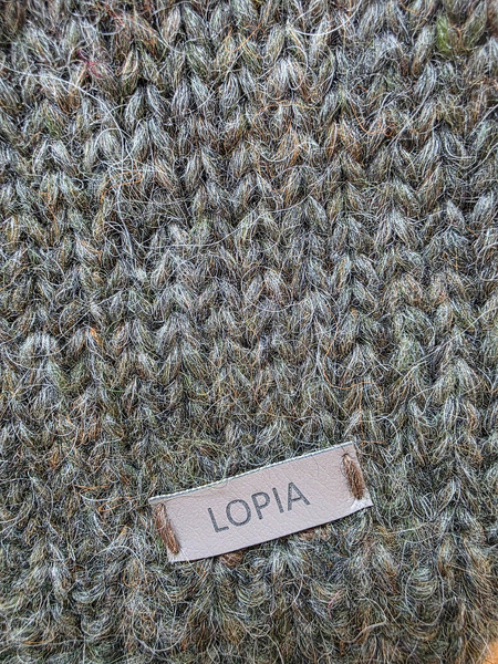 Íslensk lopapeysa með hettu – S/M - 4