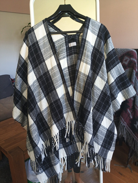 Poncho - 2